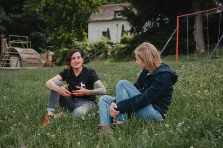 Kamerateam von MOVYNG MEDIA bei der Produktion des YouTube Formats für Sonee Dosoruth.
