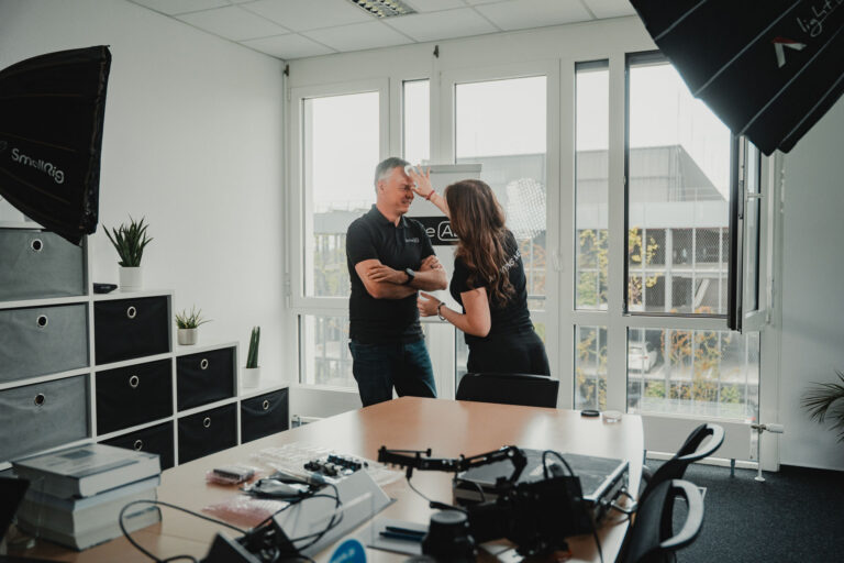 Videoproduktion für Technologieunternehmen Medflex in Karlsruhe durch MOVYNG MEDIA